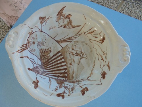 Plat ancien faïence de - en,